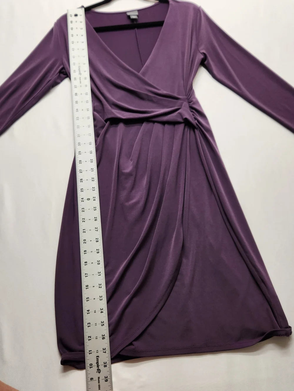 ⭐️Covington Plum Purple Faux Wrap Dress Small S Ruched V-Neck Midi Knit Body Con